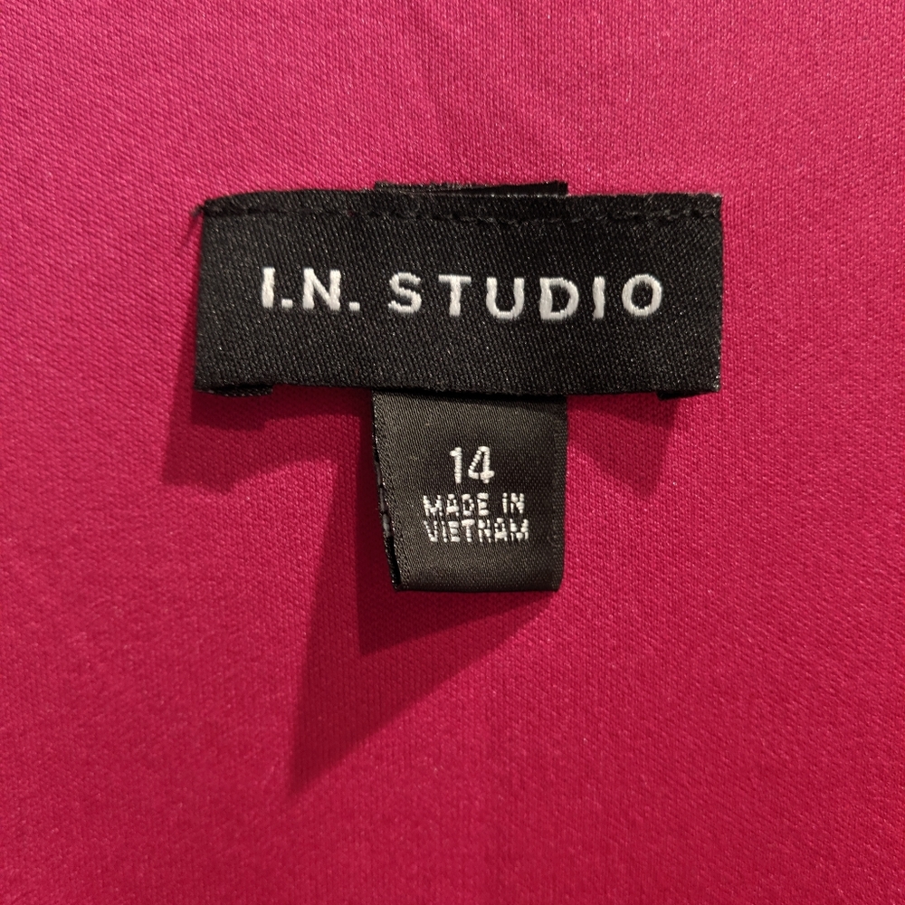 DONATING 1/20/25 I.N. Studio Neon Maxi Dress - Picture 6 of 6